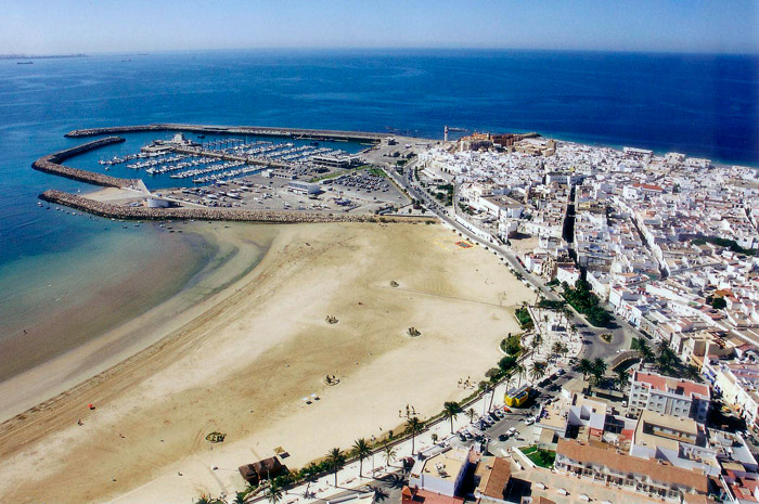 Vista aérea de Rota (Cádiz) desde el norte